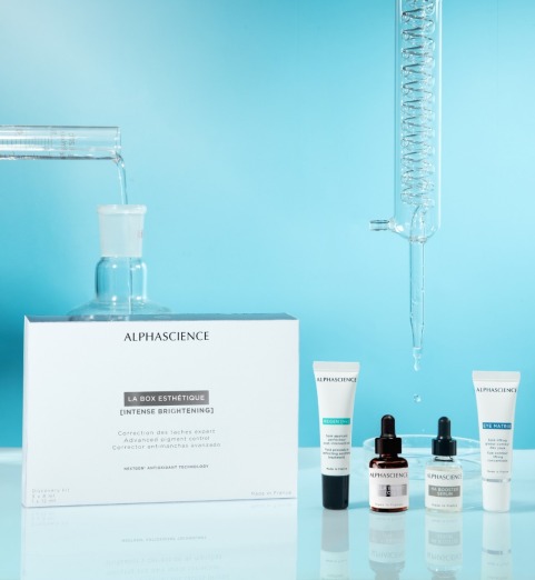 Alphascience La Box Esthetique Intense Brightening / Альфасьянс Мининабор Интенсивное Осветление Кожи Alphascience La Box Esthetique Intense Brightening / Альфасьянс Мининабор Интенсивное Осветление Кожи